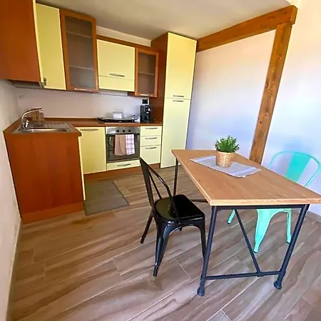 Bed & Breakfast La Fattoria Di Ema 3*